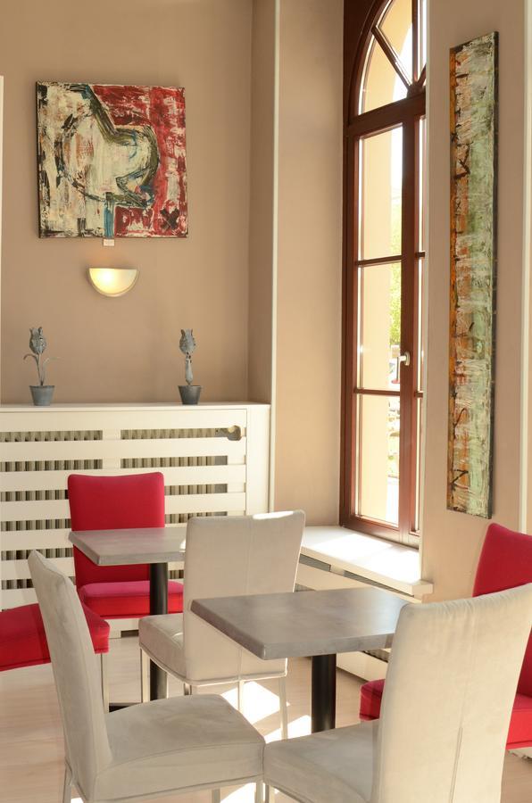 Hotel Restaurant Le Paris Mondorf-les-Bains Bagian luar foto